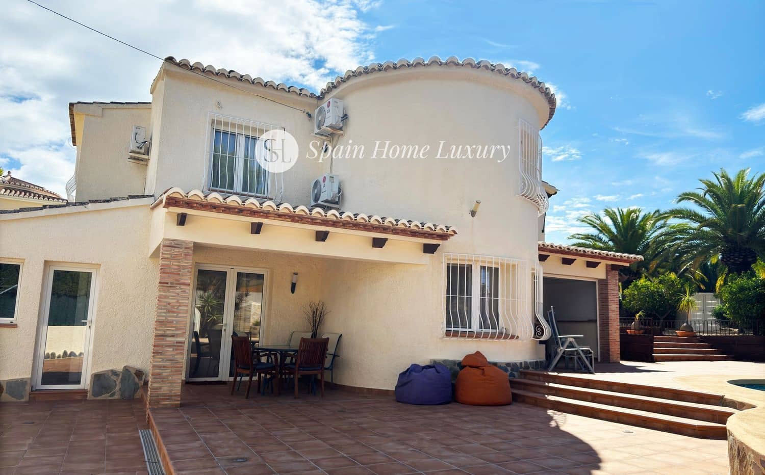 5 bedroom Villa for sale in Benissa with pool garage - € 659,000 (Ref: 9004048)