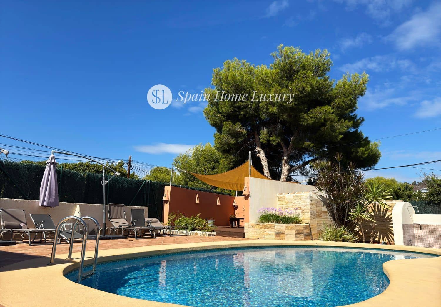 5 bedroom Villa for sale in Benissa with pool garage - € 659,000 (Ref: 9004048)