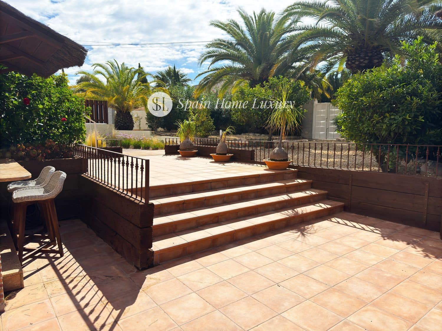 5 bedroom Villa for sale in Benissa with pool garage - € 659,000 (Ref: 9004048)