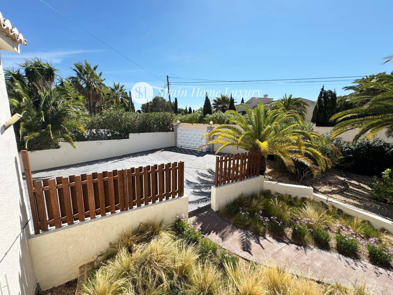 5 bedroom Villa for sale in Benissa with pool garage - € 659,000 (Ref: 9004048)