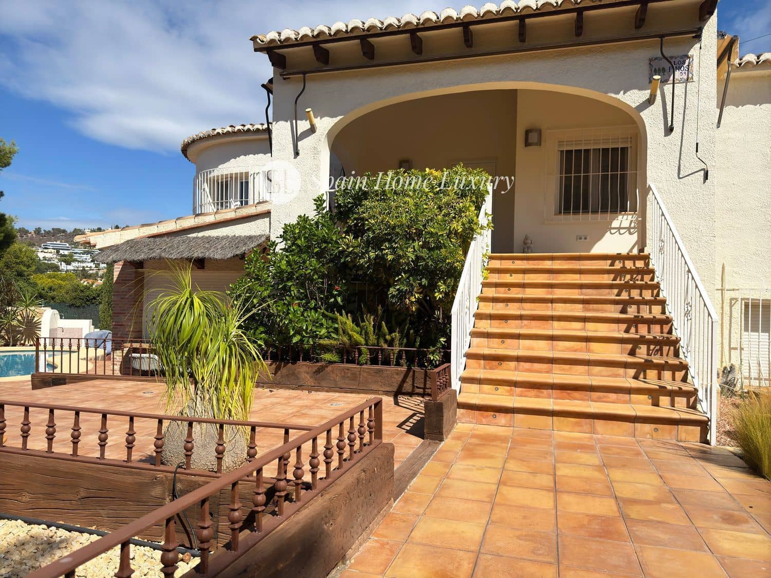 5 bedroom Villa for sale in Benissa with pool garage - € 659,000 (Ref: 9004048)