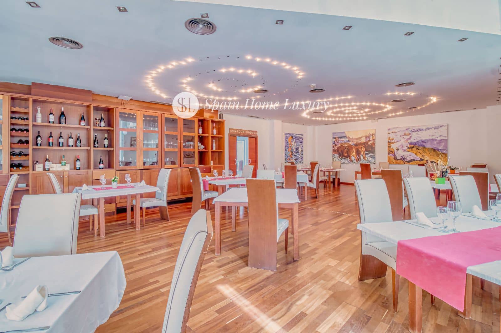 14 quarto Restaurante/Bar para venda em Alzira - 2 490 000 € (Ref: 9004113)