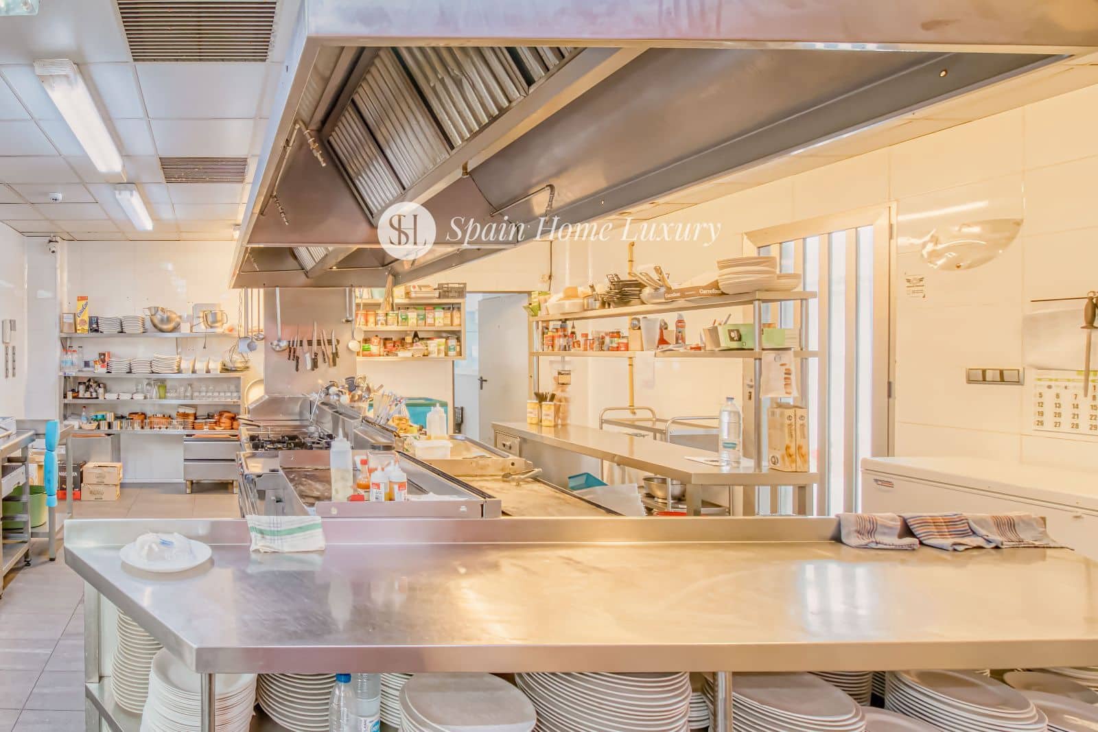 14 quarto Restaurante/Bar para venda em Alzira - 2 490 000 € (Ref: 9004113)