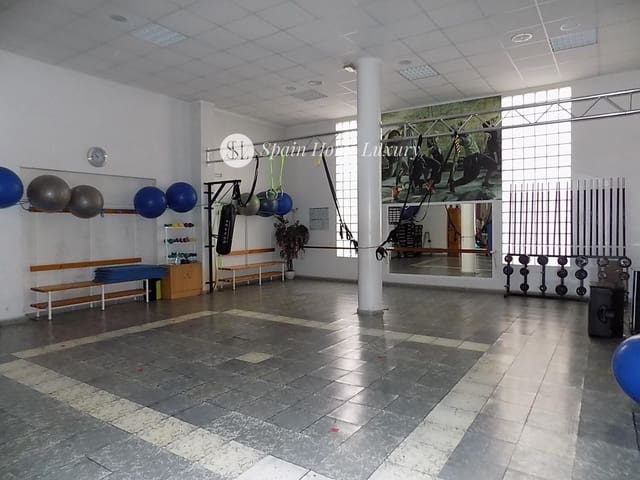 4 quarto Restaurante/Bar para venda em Cocentaina - 357 000 € (Ref: 9004114)