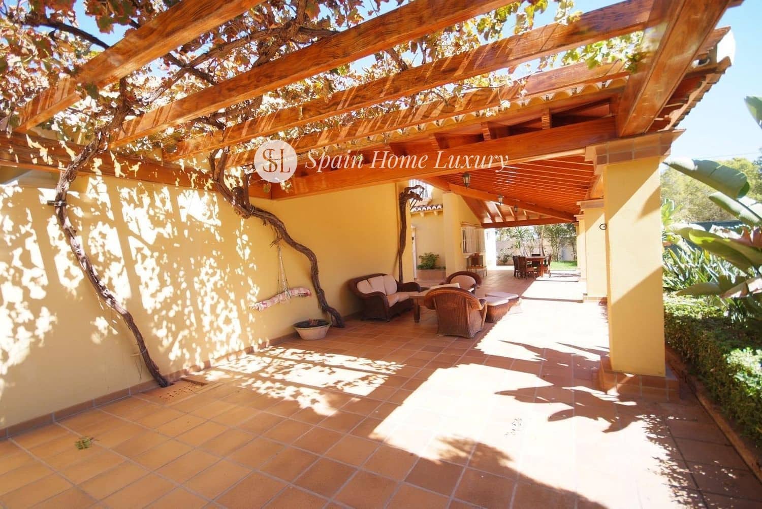 7 soverom Villa til salgs i Betera med svømmebasseng garasje - € 1 500 000 (Ref: 9004117)