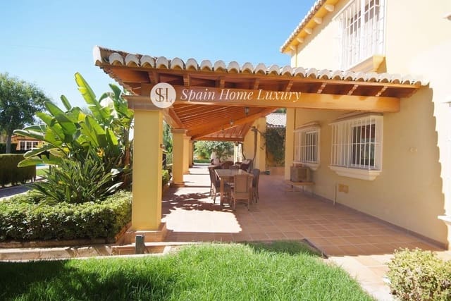 7 soverom Villa til salgs i Bétera med svømmebasseng garasje - € 1 500 000 (Ref: 9004117)