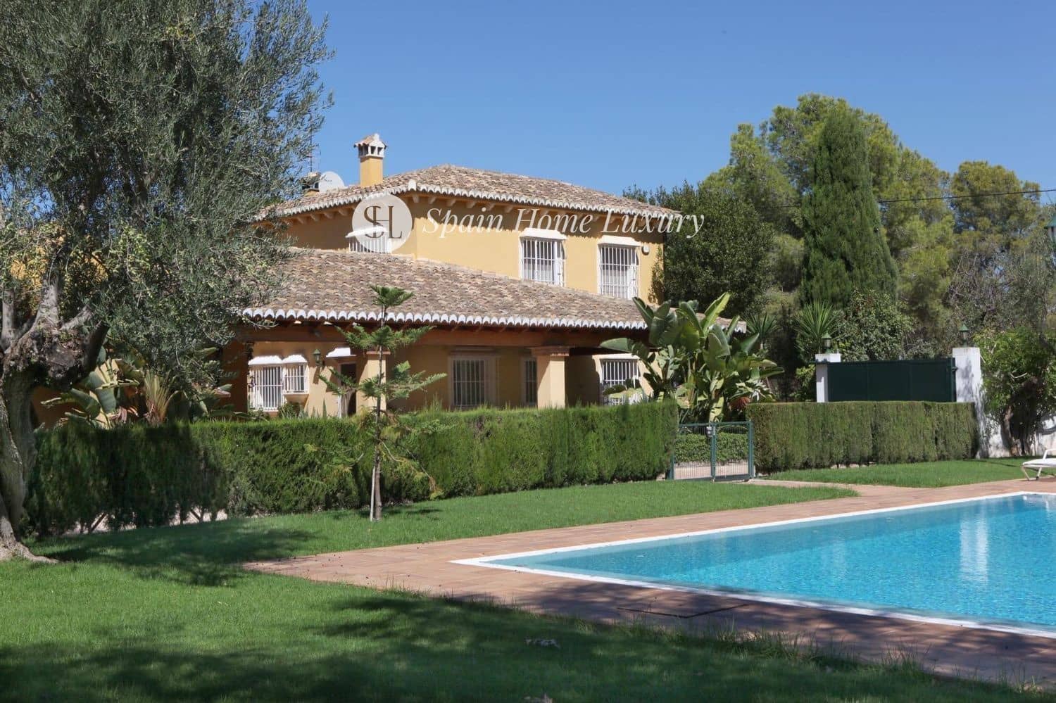 7 soverom Villa til salgs i Betera med svømmebasseng garasje - € 1 500 000 (Ref: 9004117)