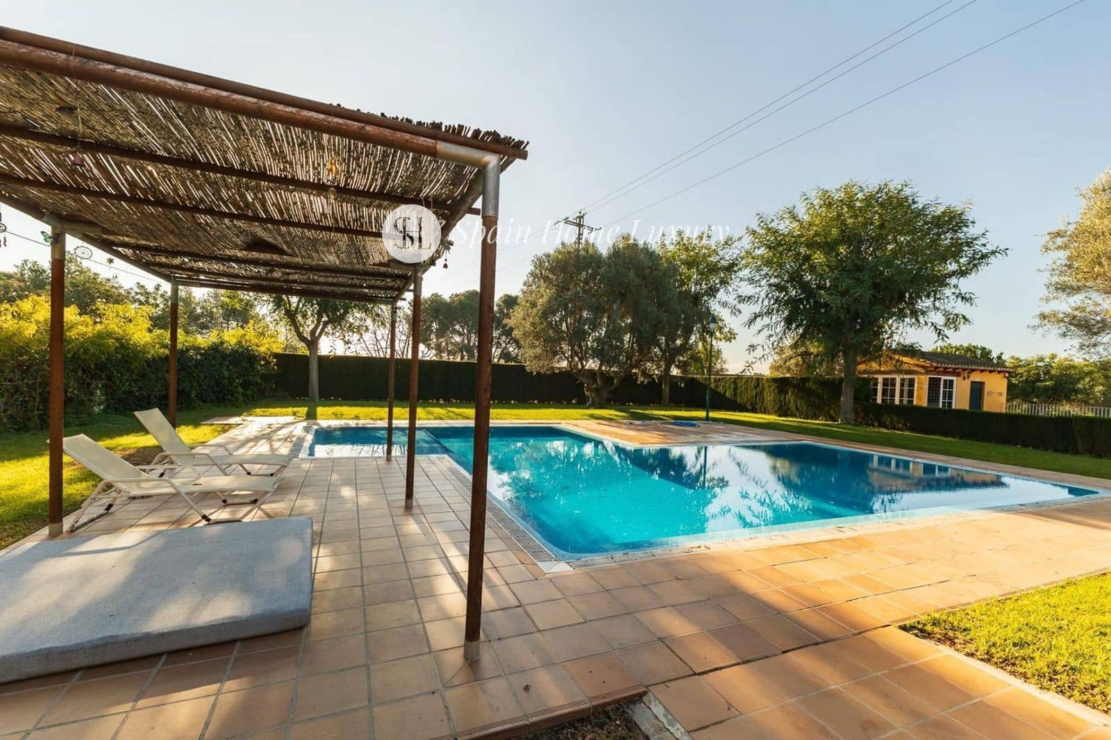 7 soverom Villa til salgs i Betera med svømmebasseng garasje - € 1 500 000 (Ref: 9004117)