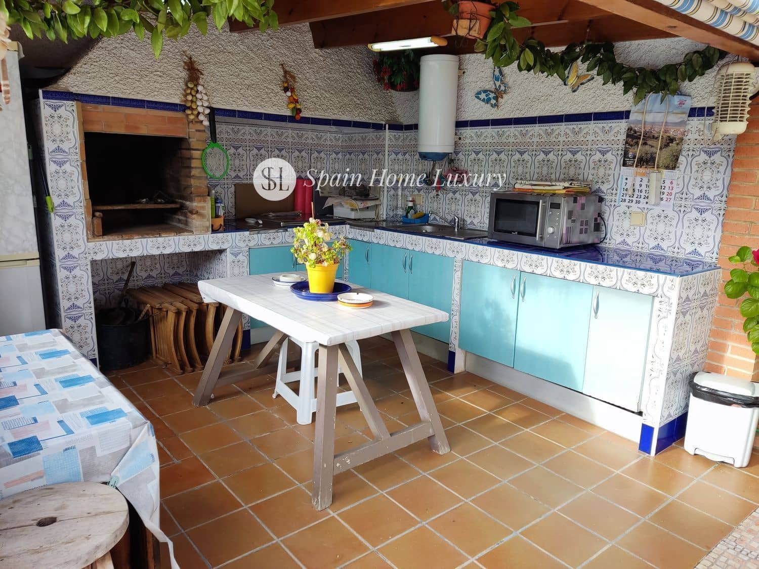 6 soveværelse Villa til salg i Benidorm med swimmingpool garage - € 720.000 (Ref: 9004122)