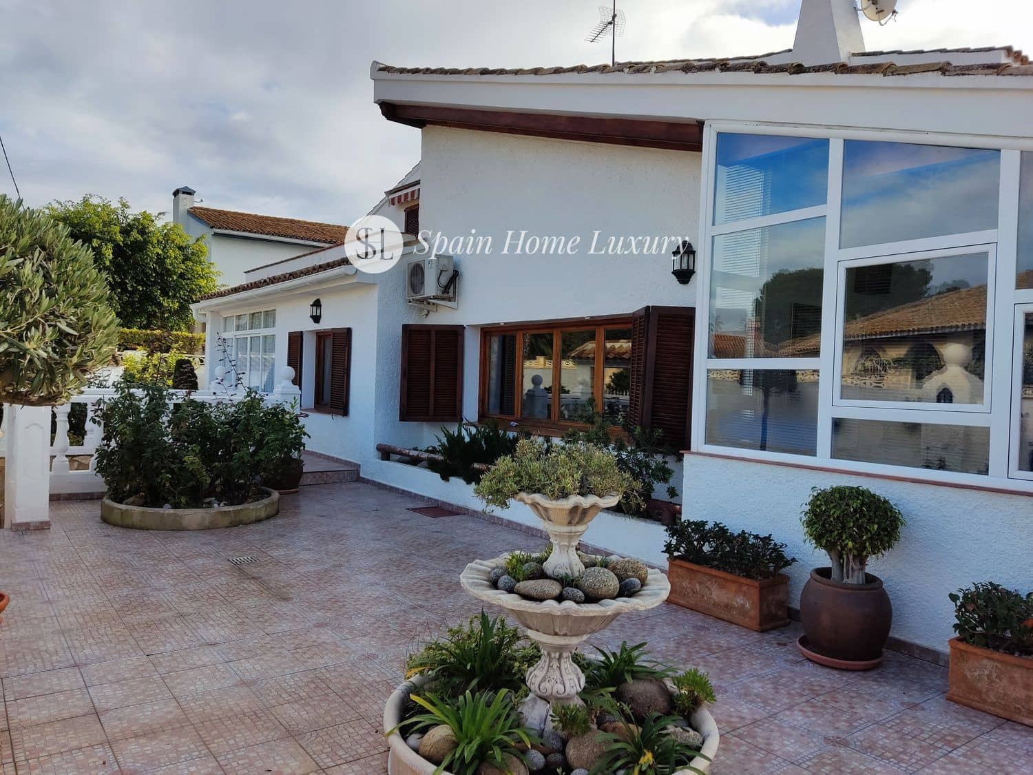 6 soveværelse Villa til salg i Benidorm med swimmingpool garage - € 720.000 (Ref: 9004122)