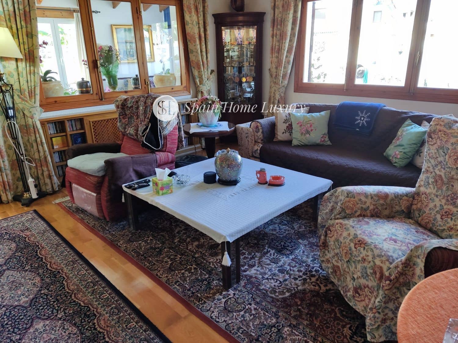 6 soveværelse Villa til salg i Benidorm med swimmingpool garage - € 720.000 (Ref: 9004122)