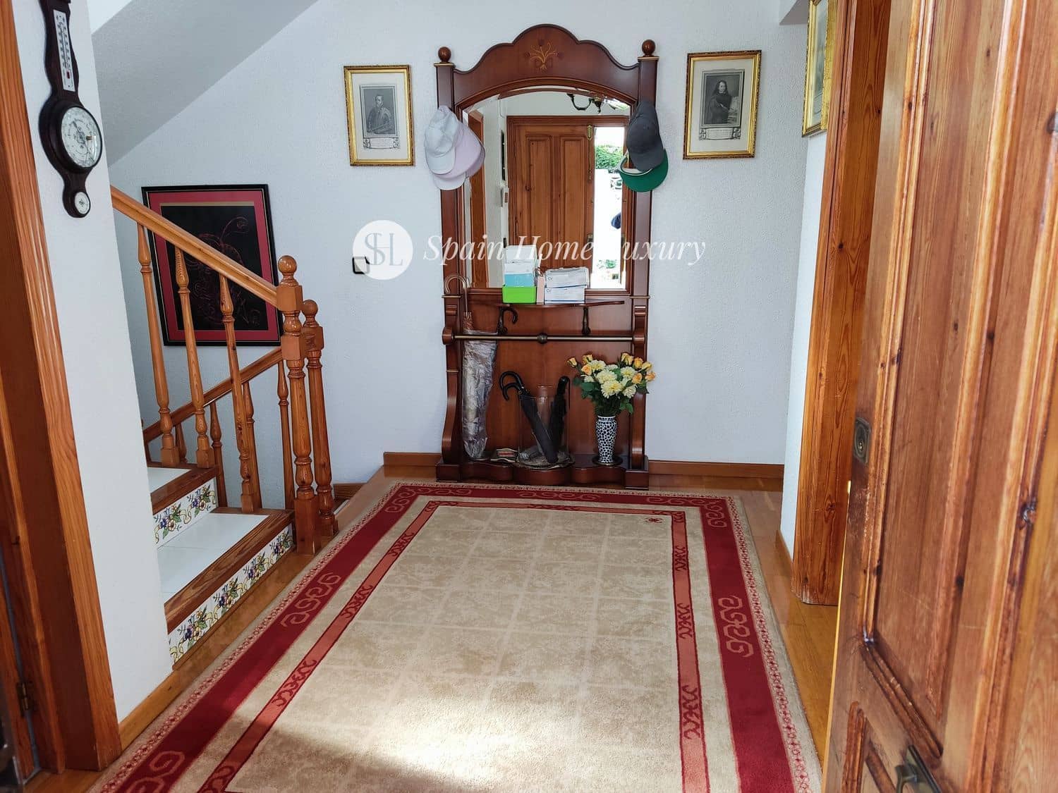 6 soveværelse Villa til salg i Benidorm med swimmingpool garage - € 720.000 (Ref: 9004122)