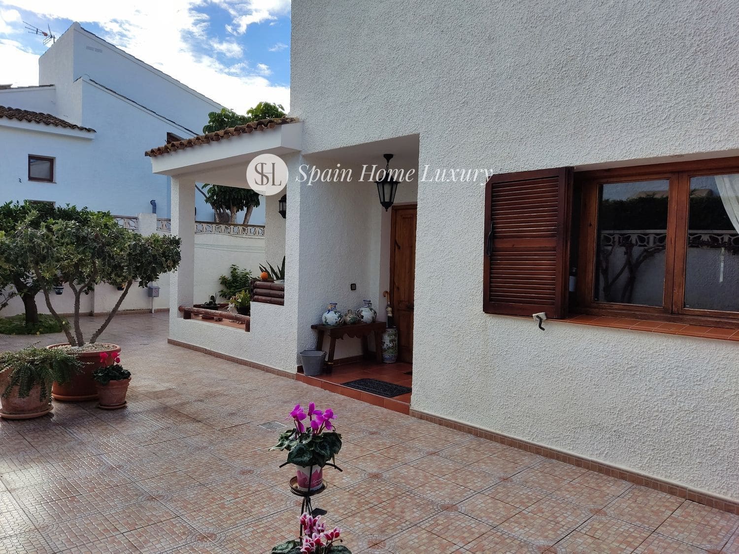 6 soveværelse Villa til salg i Benidorm med swimmingpool garage - € 720.000 (Ref: 9004122)