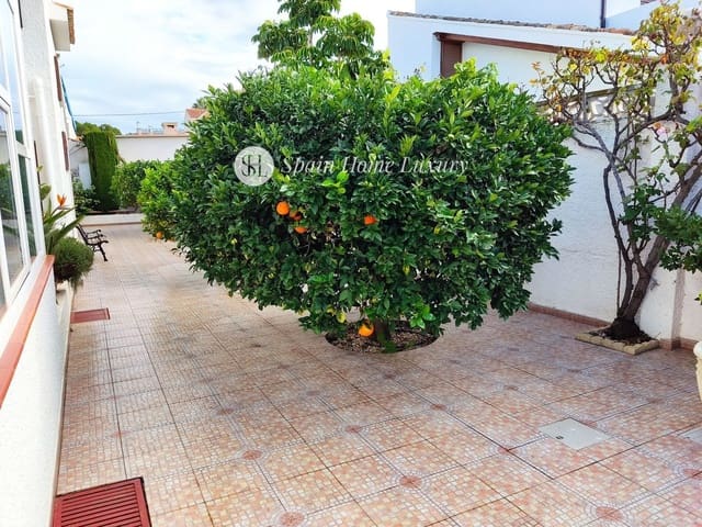 6 bedroom Villa for sale in Rincón Bajo, Benidorm with pool garage - € 720,000 (Ref: 9004122)