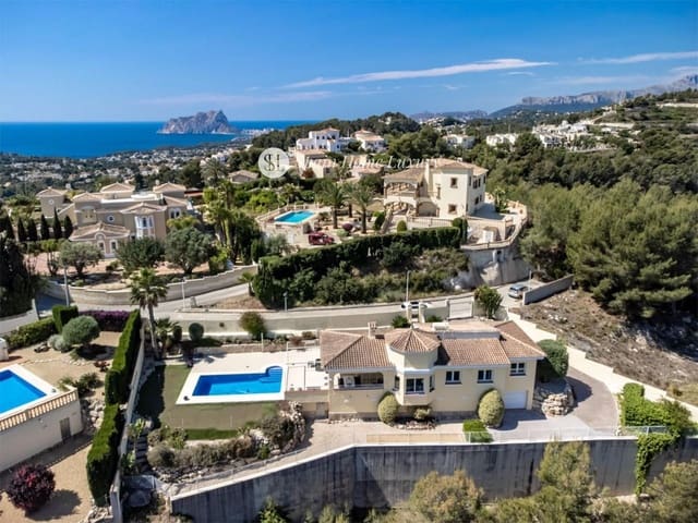 3 soverom Villa til salgs i Benimeit - Tabaira, Teulada-Moraira med svømmebasseng garasje - € 695 000 (Ref: 9004127)