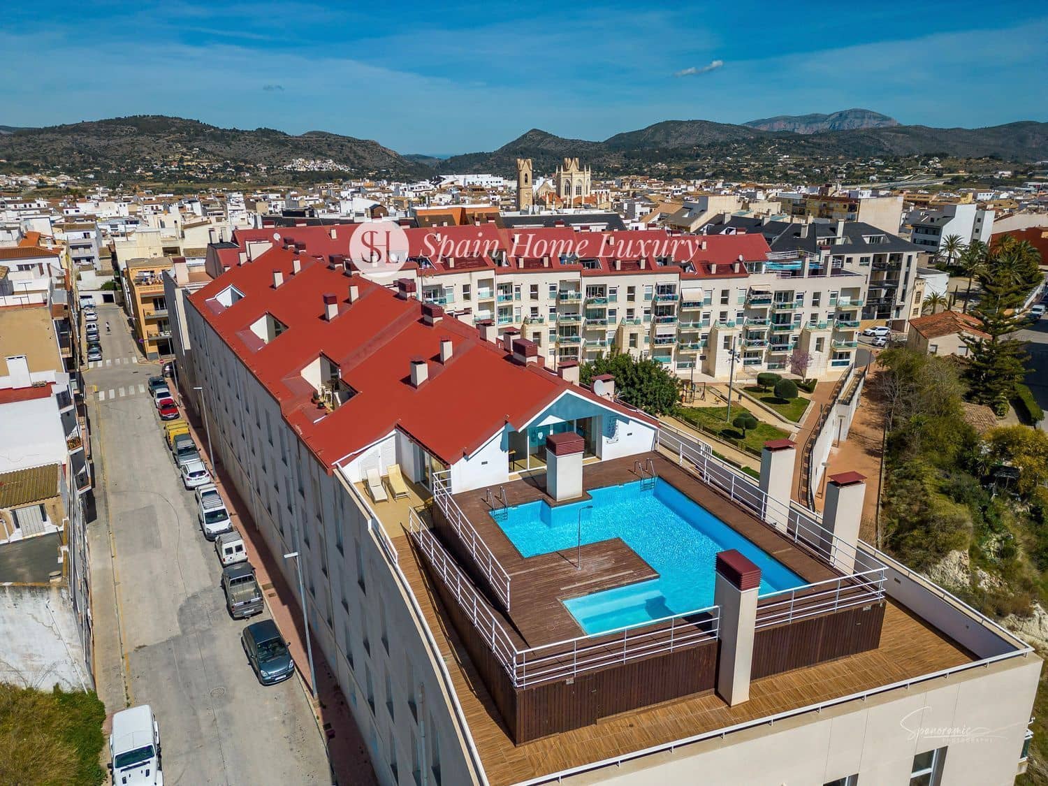 2 slaapkamer Flat te huur in Benissa met zwembad - € 800 (Ref: 9024310)