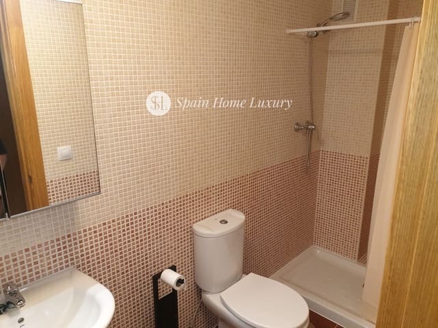 2 slaapkamer Flat te huur in Benissa met zwembad - € 800 (Ref: 9024310)