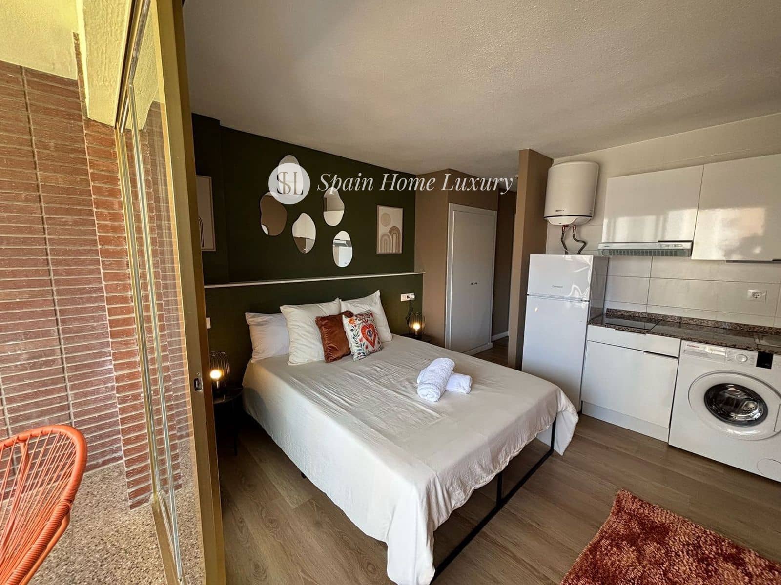 Flat for sale in Benidorm with pool - € 190,000 (Ref: 9035591)