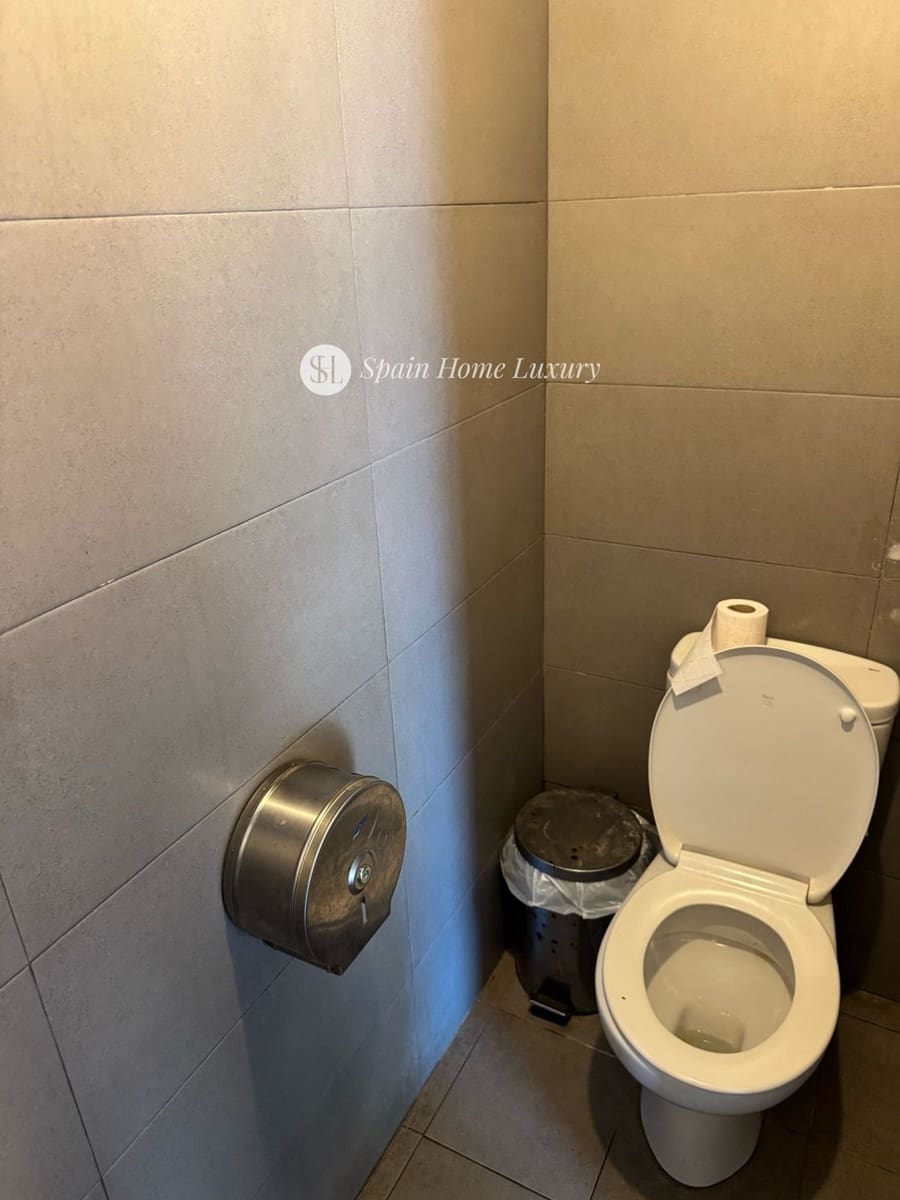 Kaupallinen vuokrattavana paikassa Javea / Xabia - 10 000 € (Ref: 9041344)