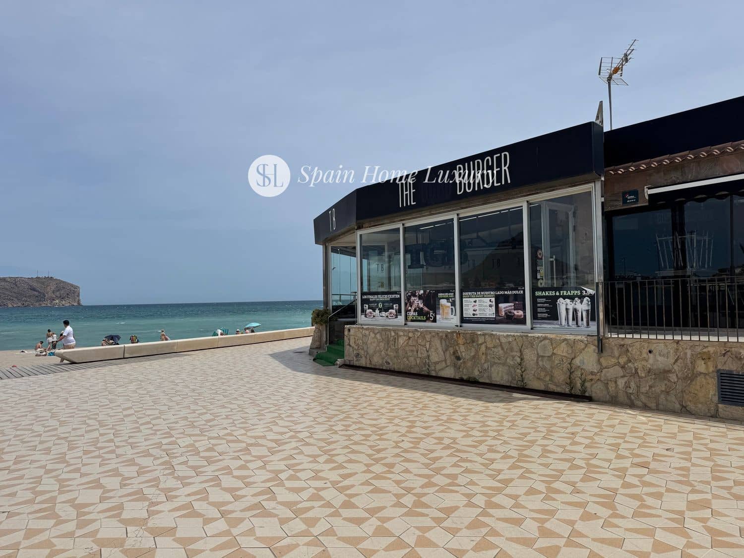 Kaupallinen vuokrattavana paikassa Javea / Xabia - 10 000 € (Ref: 9041344)