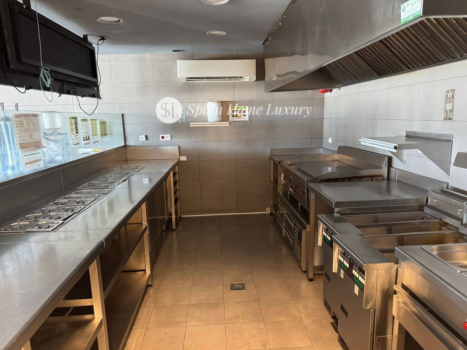 Kaupallinen vuokrattavana paikassa Javea / Xabia - 10 000 € (Ref: 9041344)