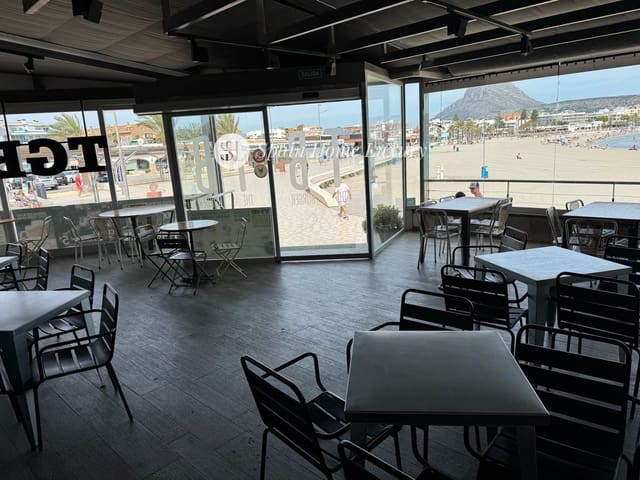 Commercial for rent in Arenal, Javea / Xàbia - € 10,000 (Ref: 9041344)