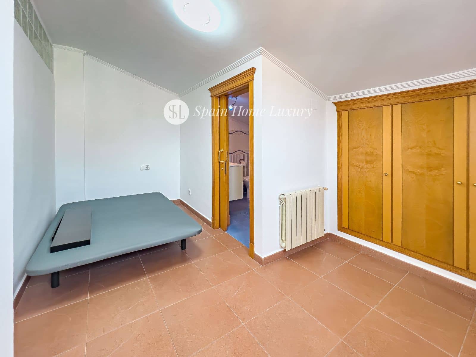 5 soverom Villa til salgs i Betera med svømmebasseng garasje - € 559 000 (Ref: 9047084)