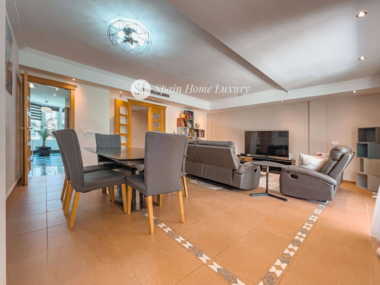 5 soverom Villa til salgs i Betera med svømmebasseng garasje - € 559 000 (Ref: 9047084)