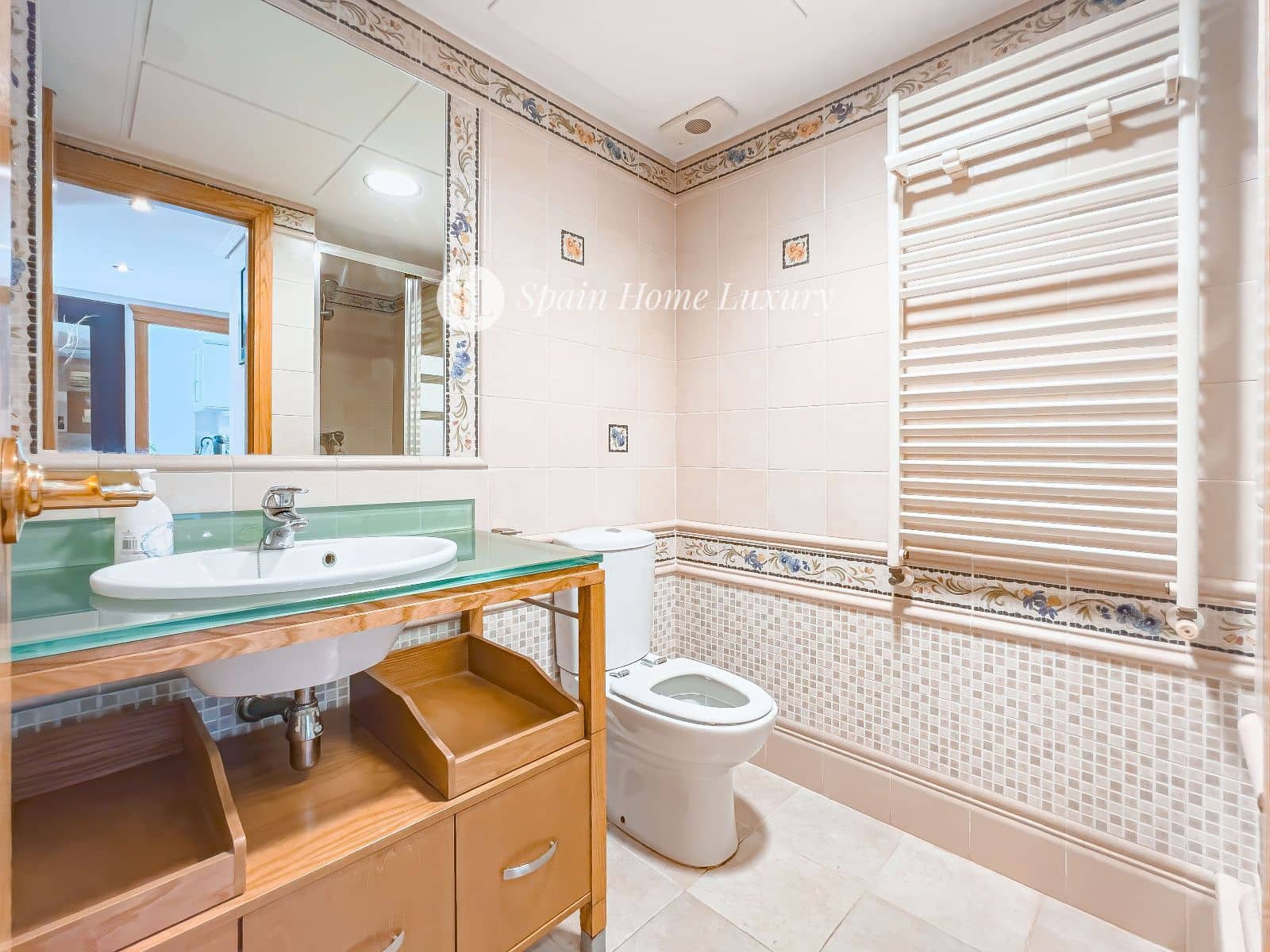 5 soverom Villa til salgs i Betera med svømmebasseng garasje - € 559 000 (Ref: 9047084)