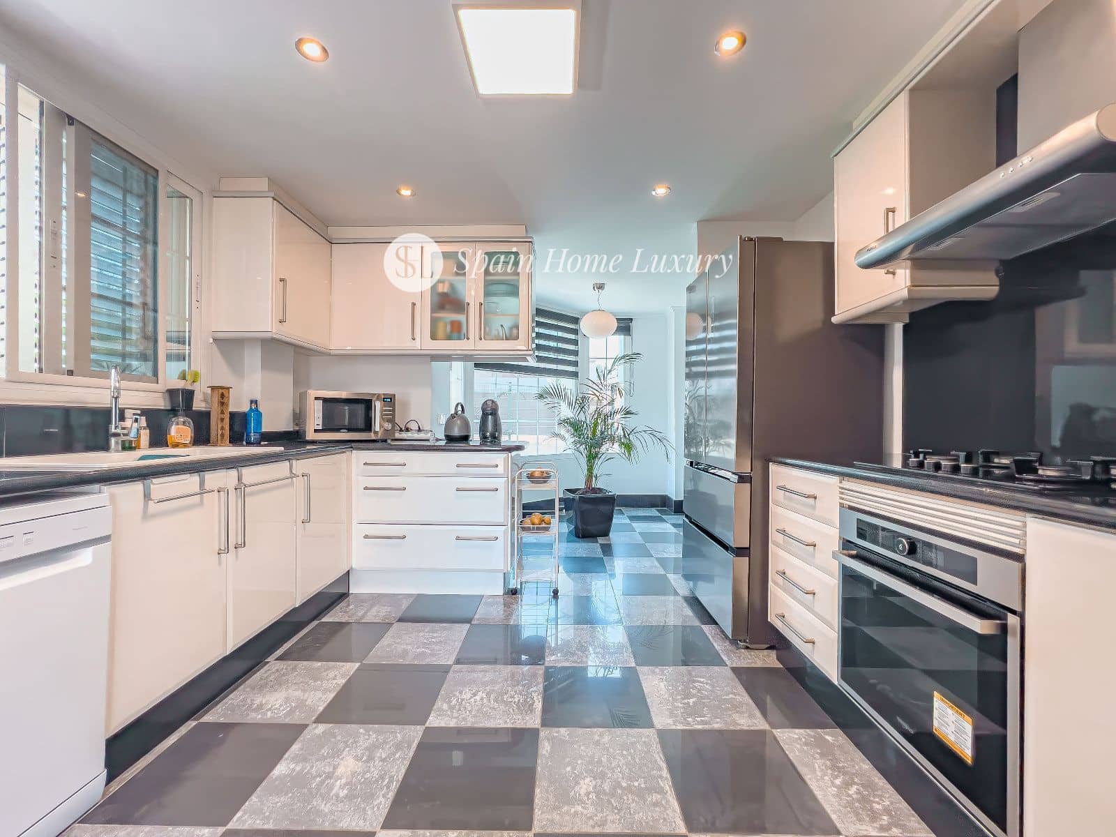 5 soverom Villa til salgs i Betera med svømmebasseng garasje - € 559 000 (Ref: 9047084)