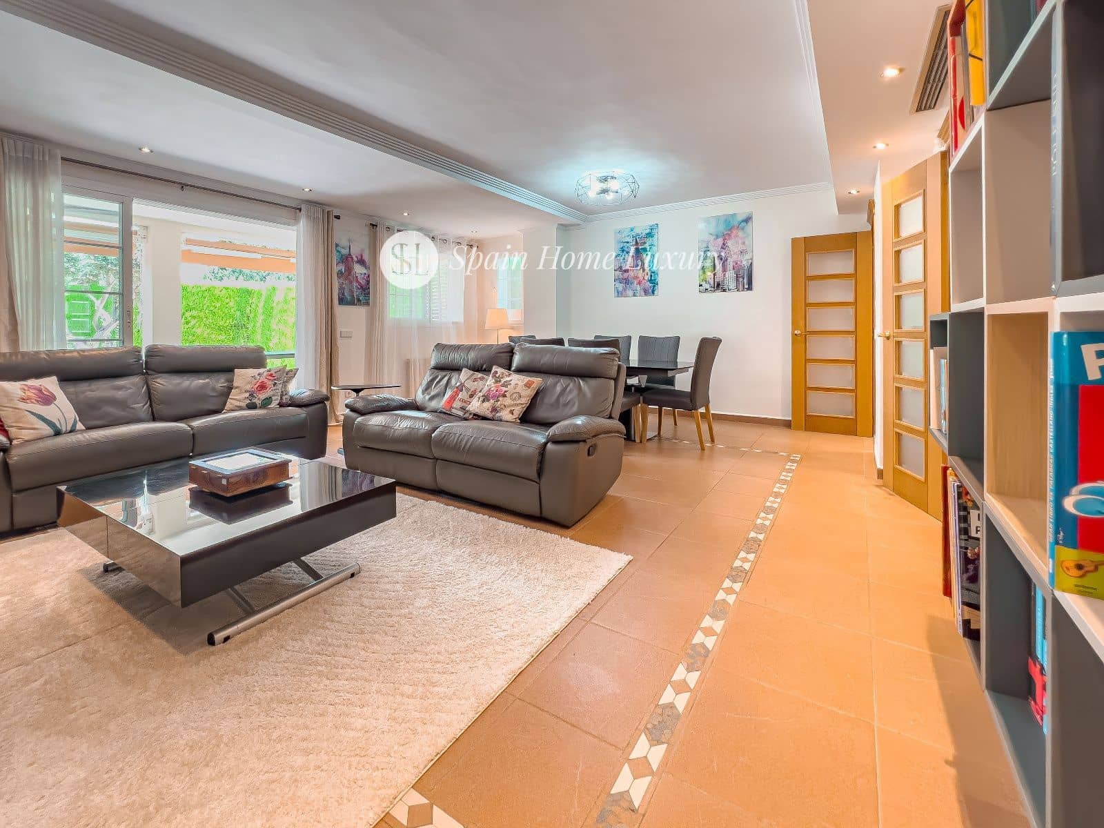 5 soverom Villa til salgs i Betera med svømmebasseng garasje - € 559 000 (Ref: 9047084)