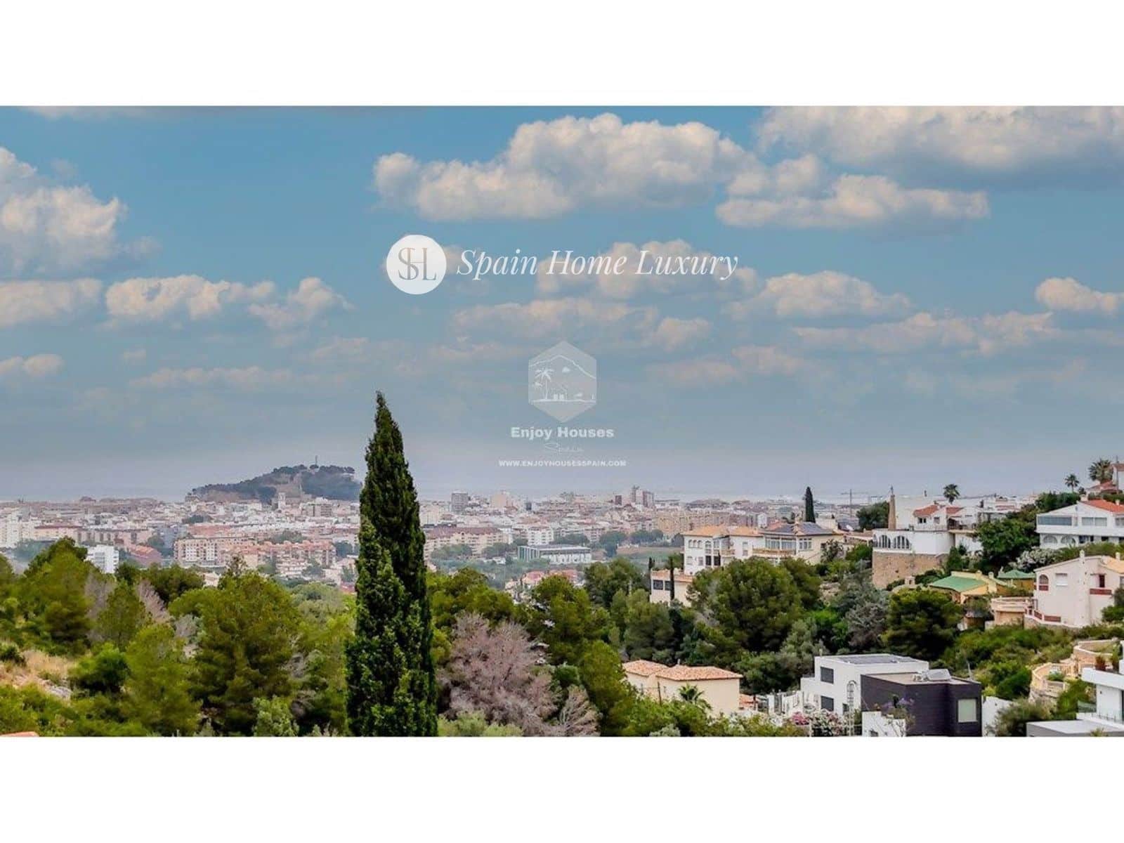 4 sovrum Villa till salu i Denia med pool garage - 595 000 € (Ref: 9053680)