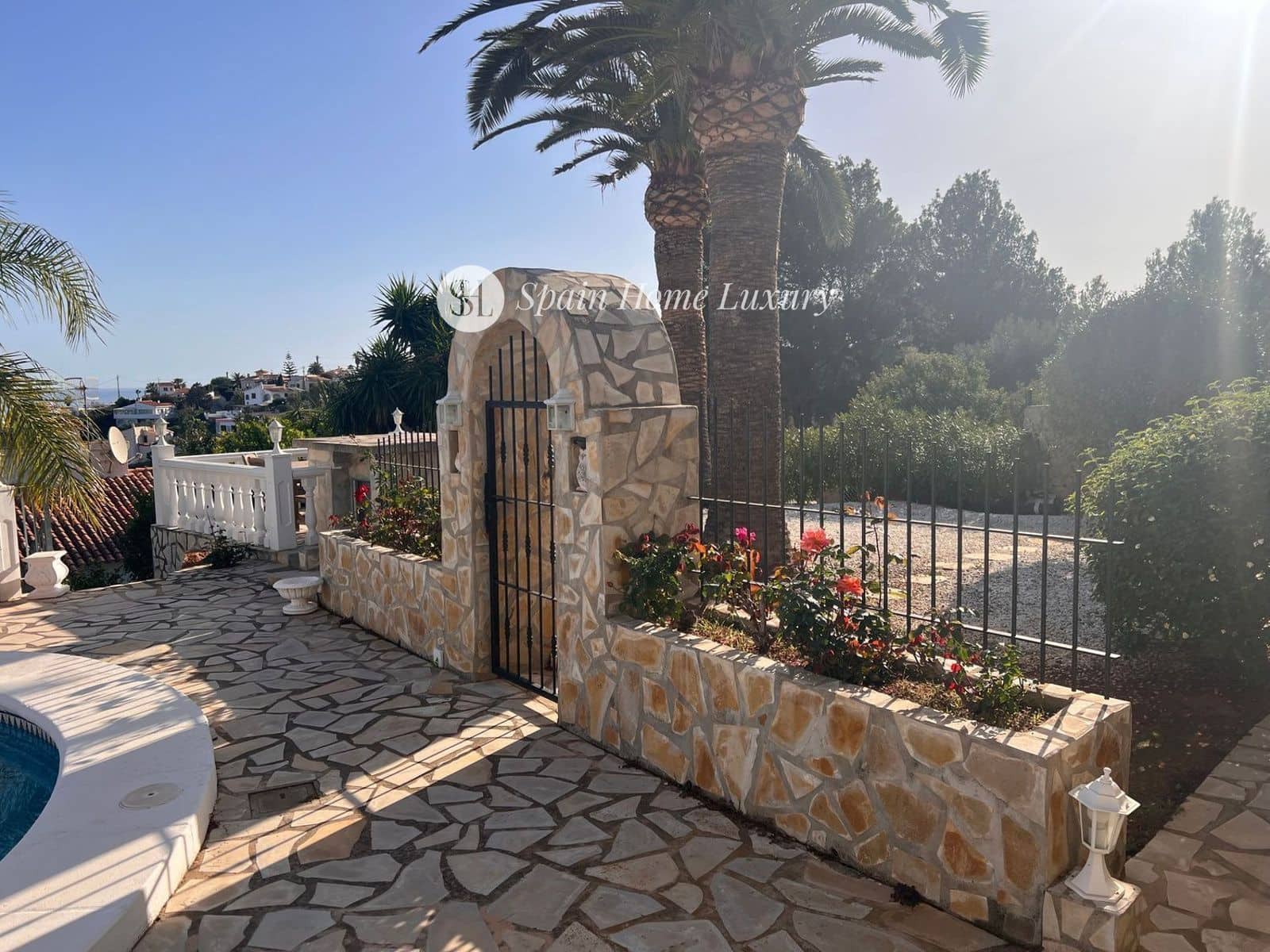 4 sovrum Villa till salu i Denia med pool garage - 595 000 € (Ref: 9053680)