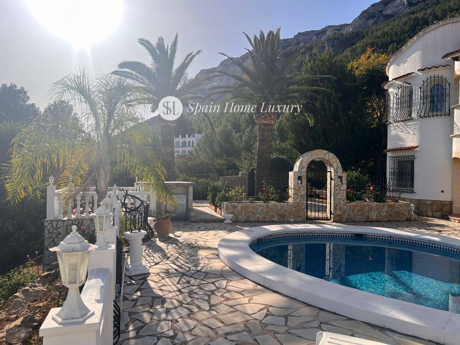 4 sovrum Villa till salu i Denia med pool garage - 595 000 € (Ref: 9053680)