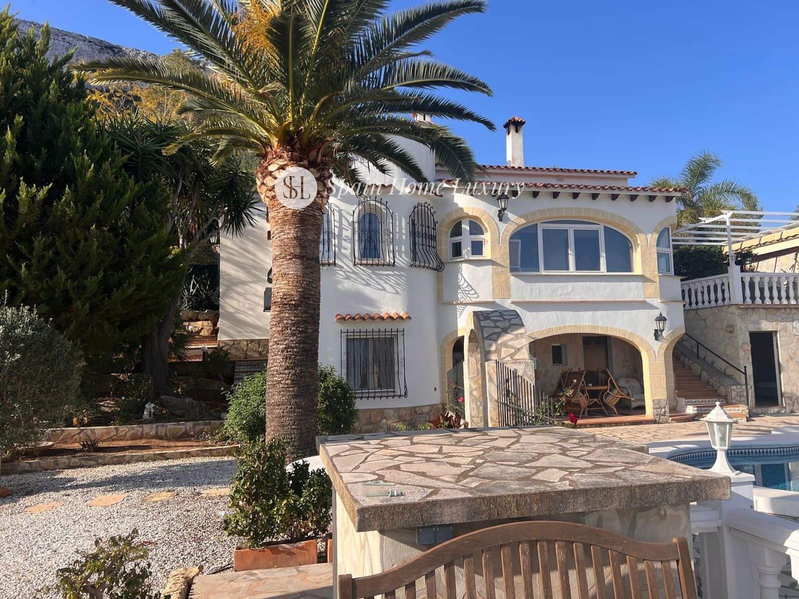 4 sovrum Villa till salu i Denia med pool garage - 595 000 € (Ref: 9053680)