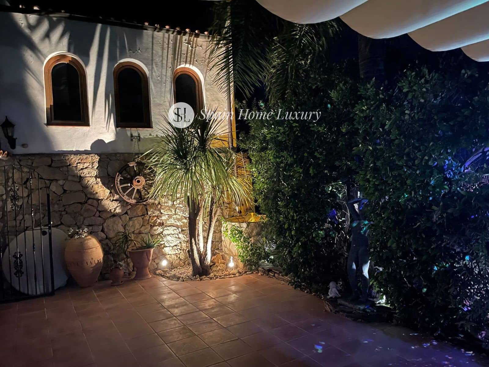 4 sovrum Villa till salu i Denia med pool garage - 595 000 € (Ref: 9053680)