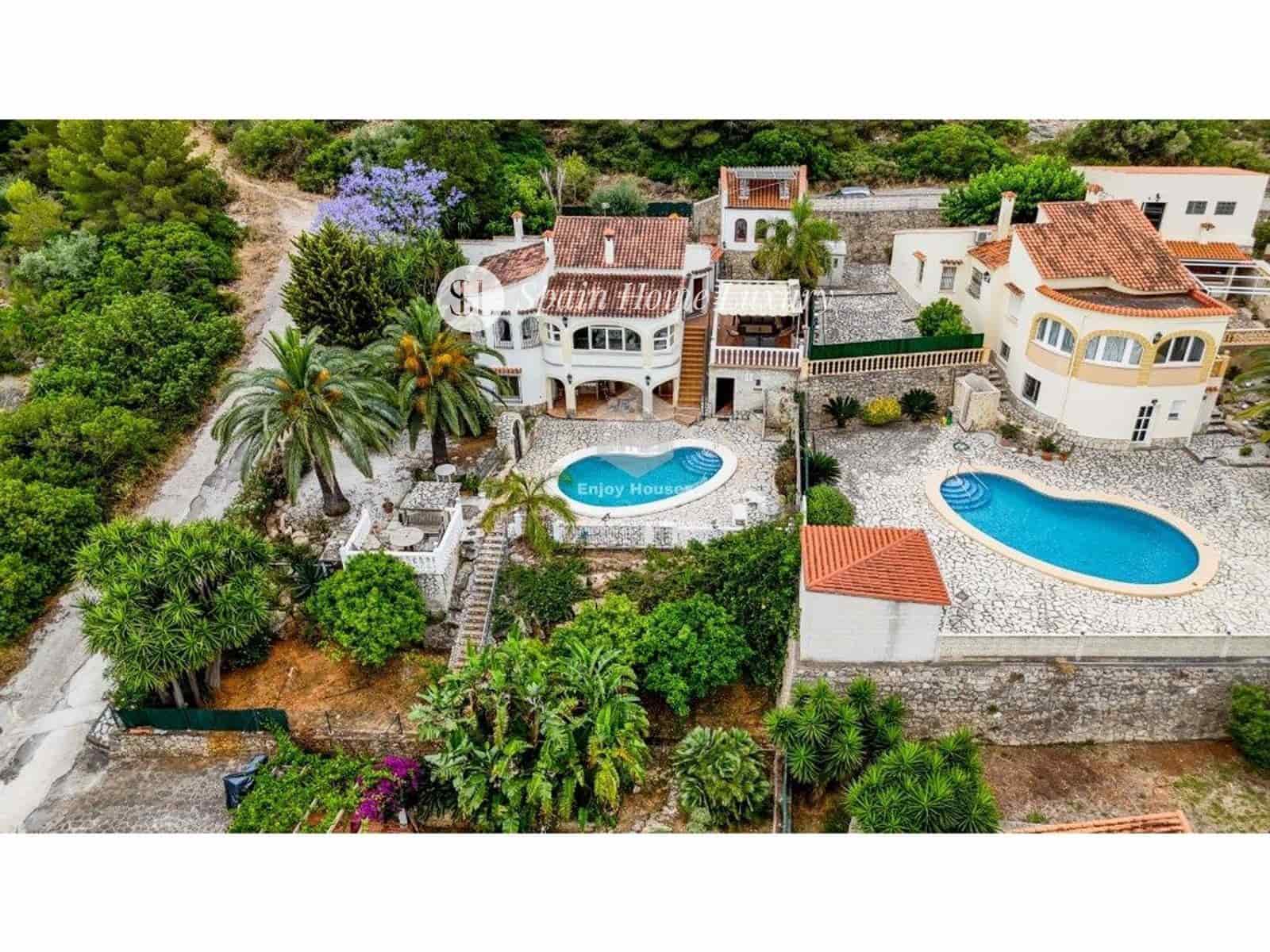 4 sovrum Villa till salu i Denia med pool garage - 595 000 € (Ref: 9053680)