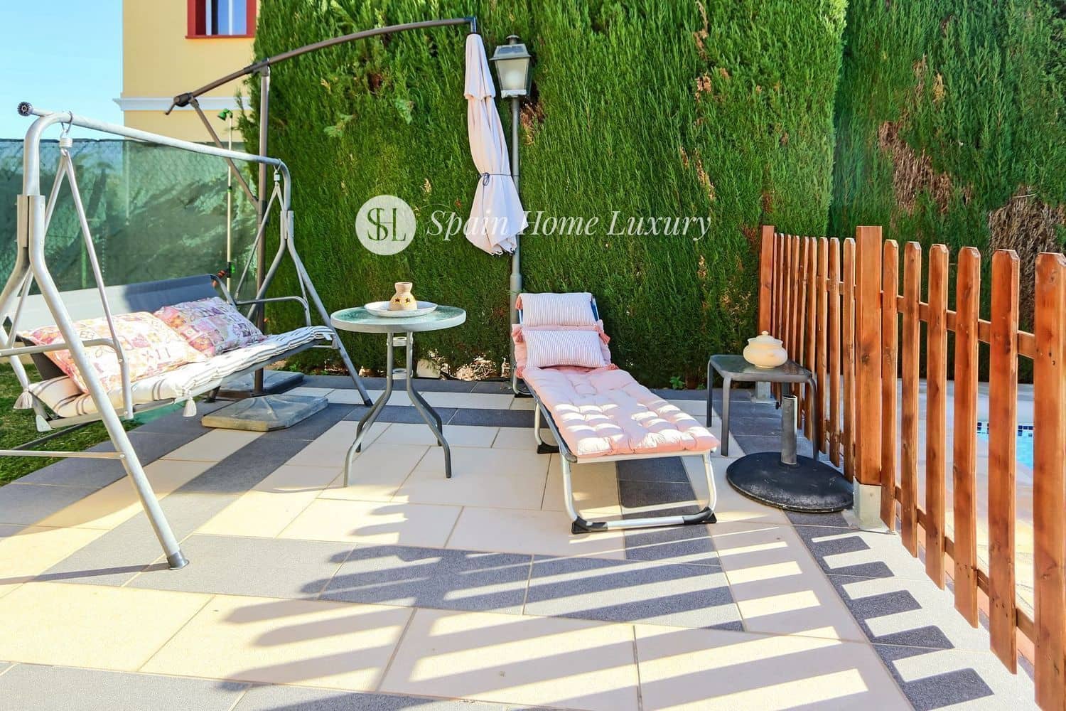 5 bedroom Villa for sale in Els Poblets with pool garage - € 690,000 (Ref: 9060766)