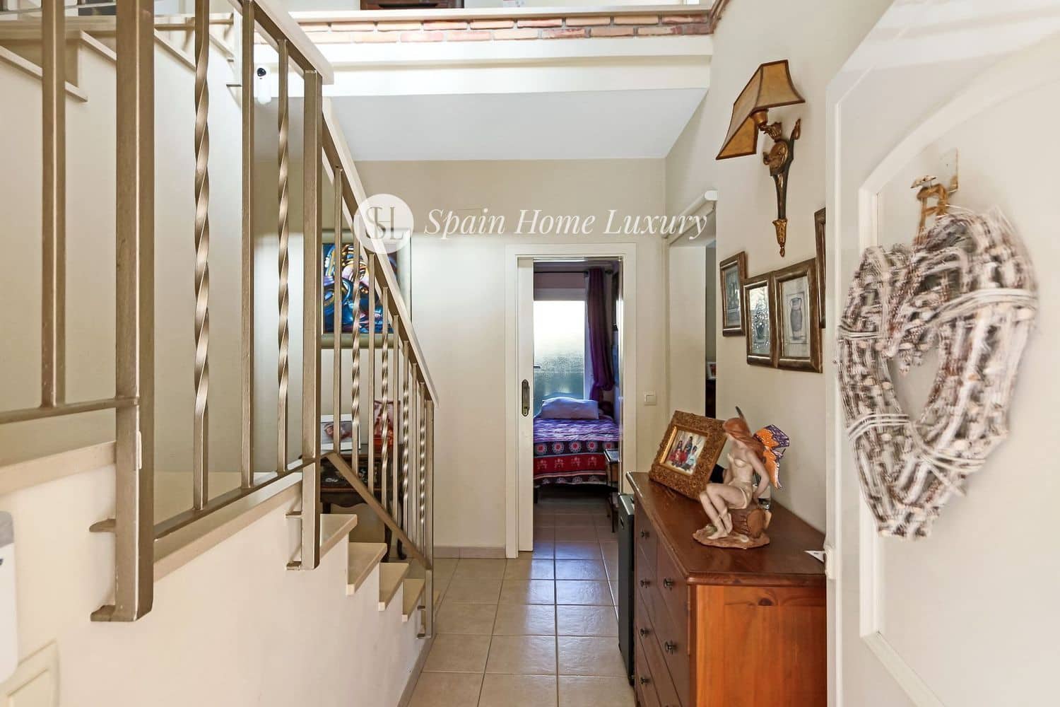 5 bedroom Villa for sale in Els Poblets with pool garage - € 690,000 (Ref: 9060766)