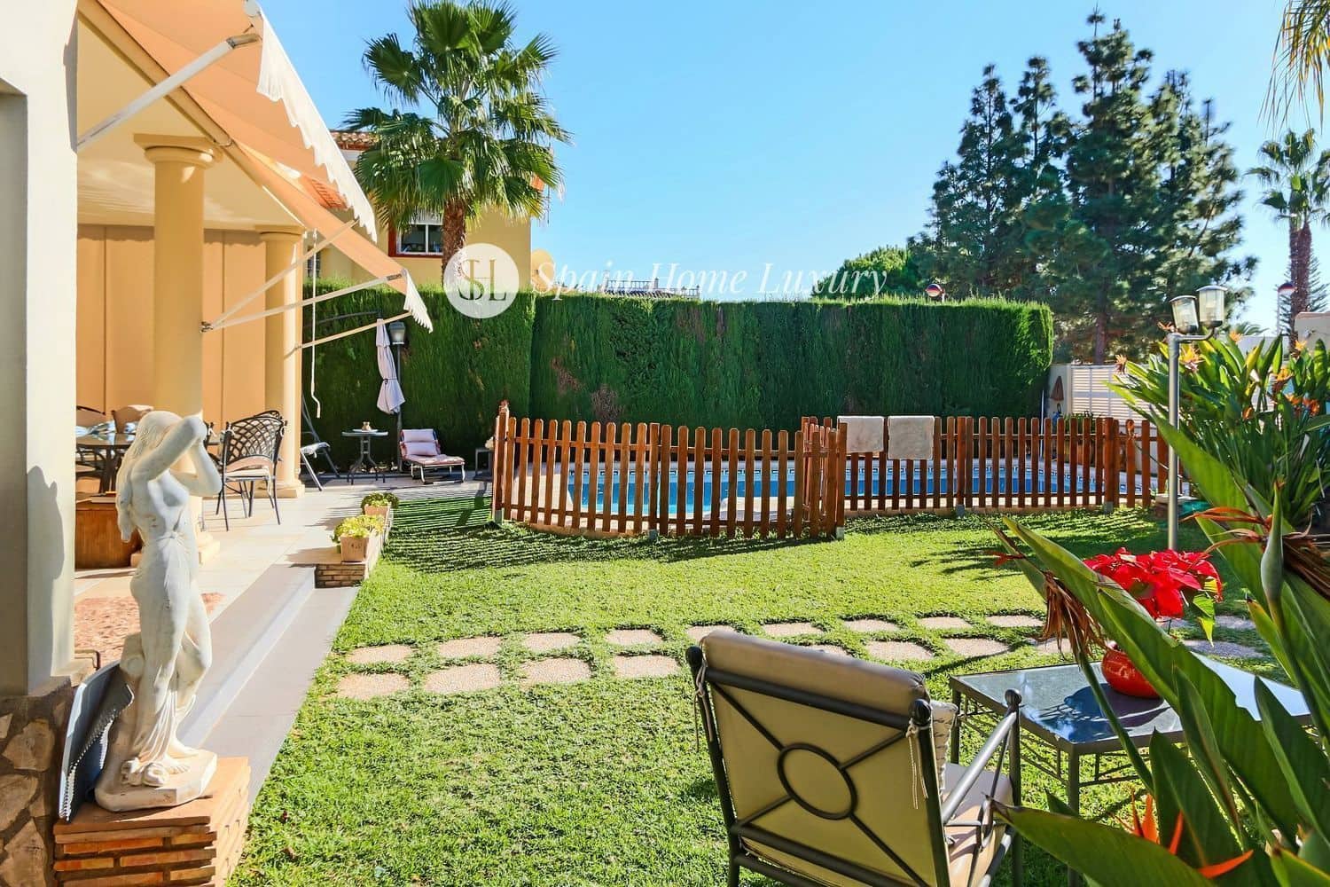 5 bedroom Villa for sale in Els Poblets with pool garage - € 690,000 (Ref: 9060766)