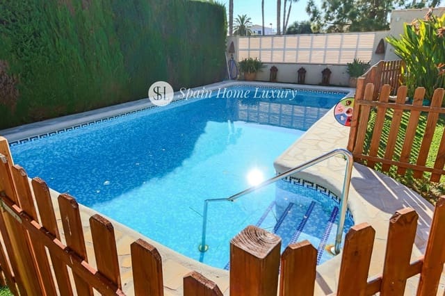 5 bedroom Villa for sale in Els Poblets with pool garage - € 690,000 (Ref: 9060766)
