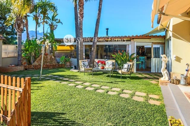 5 bedroom Villa for sale in Els Poblets with pool garage - € 690,000 (Ref: 9060766)