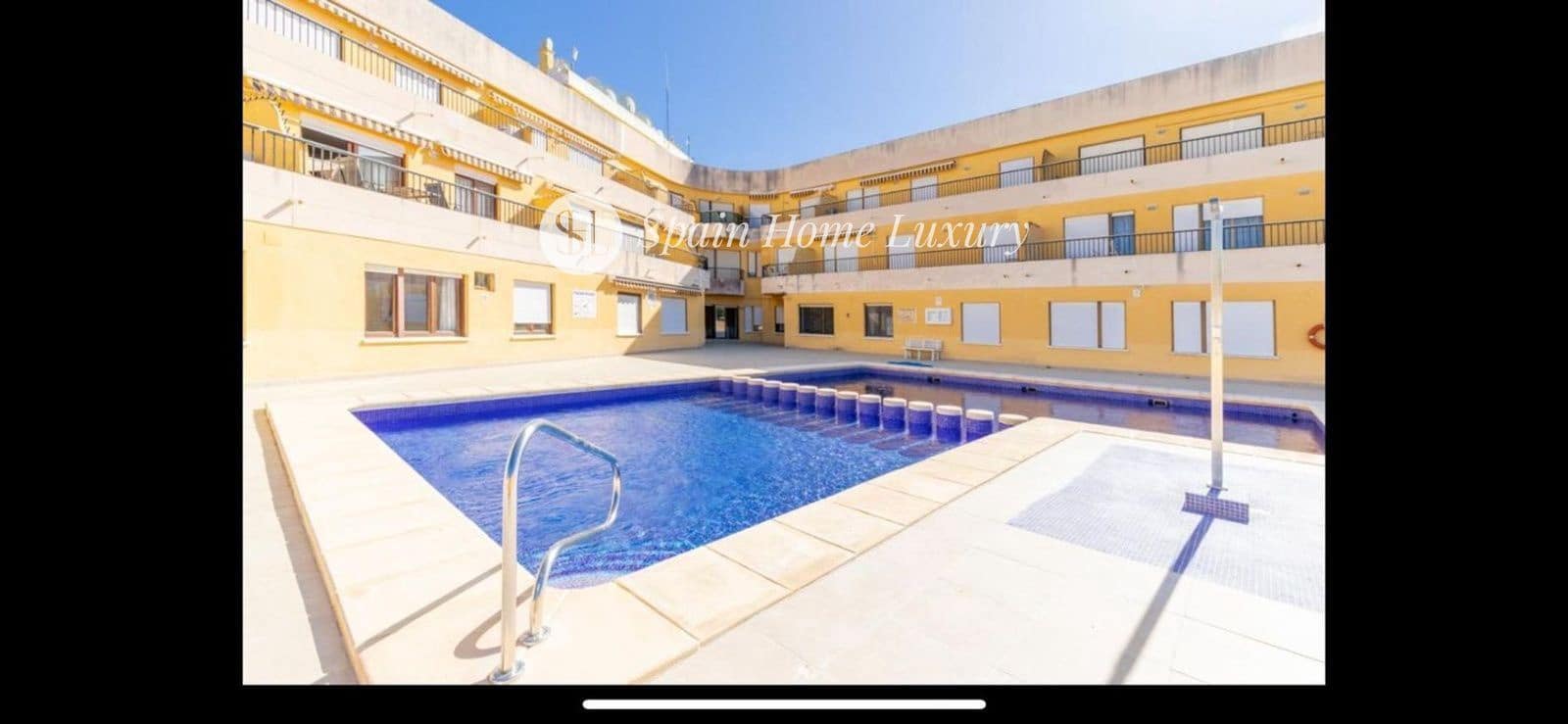 Appartement de 2 chambres à louer à Moraira avec piscine - 1 100 € (Ref: 9075931)