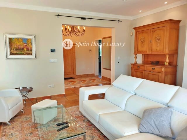 4 makuuhuone Huvila myytävänä paikassa Pinar del Advocat - Cometa, Teulada-Moraira mukana uima-altaan 
autotalli - 965 000 € (Ref: 9075973)