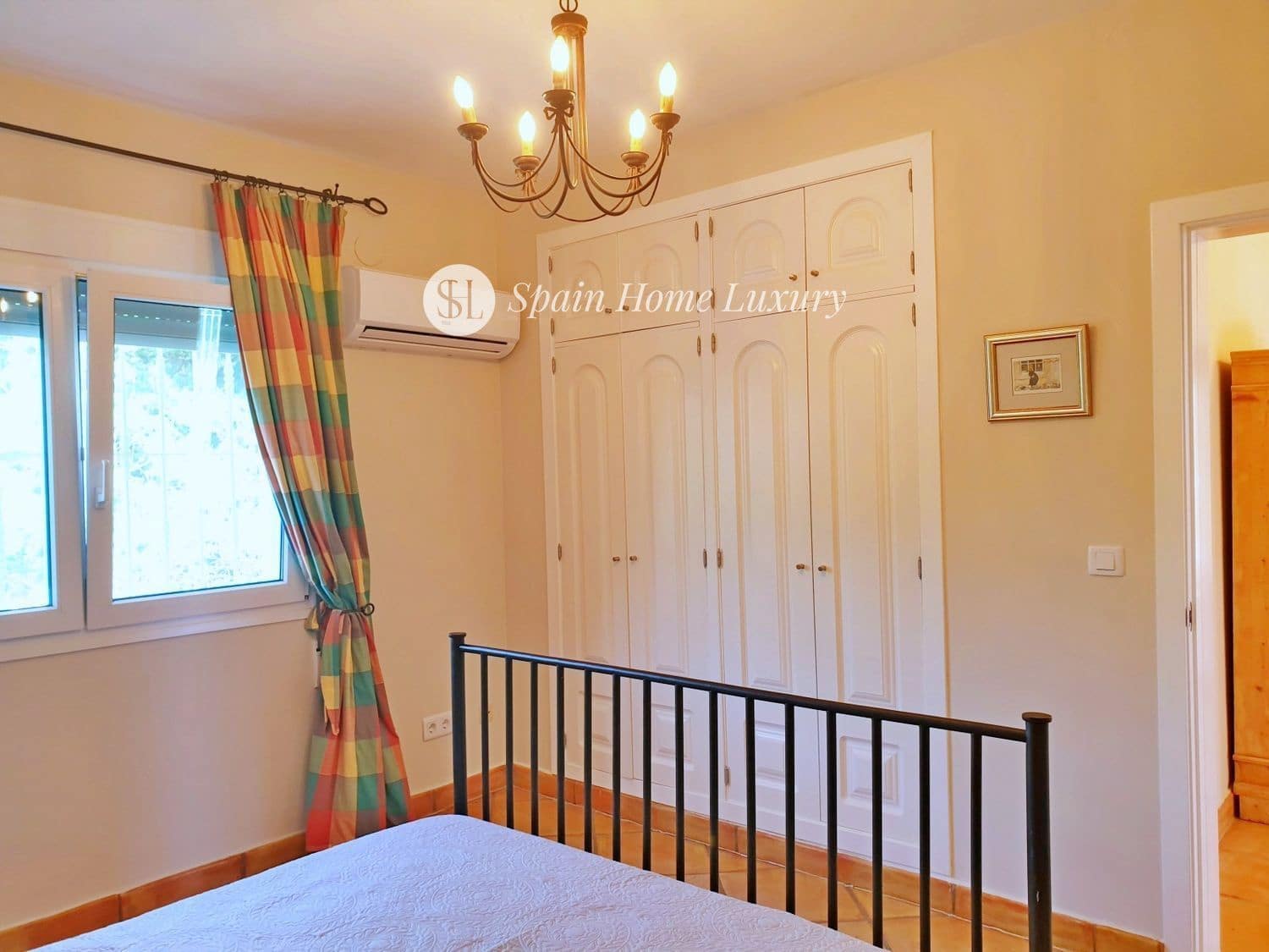 4 sypialnia Willa na sprzedaż w Moraira z basenem garażem - 965 000 € (Ref: 9075973)