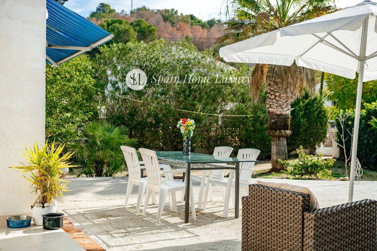 2 soverom Villa til salgs i Moraira med svømmebasseng garasje - € 550 000 (Ref: 9075997)