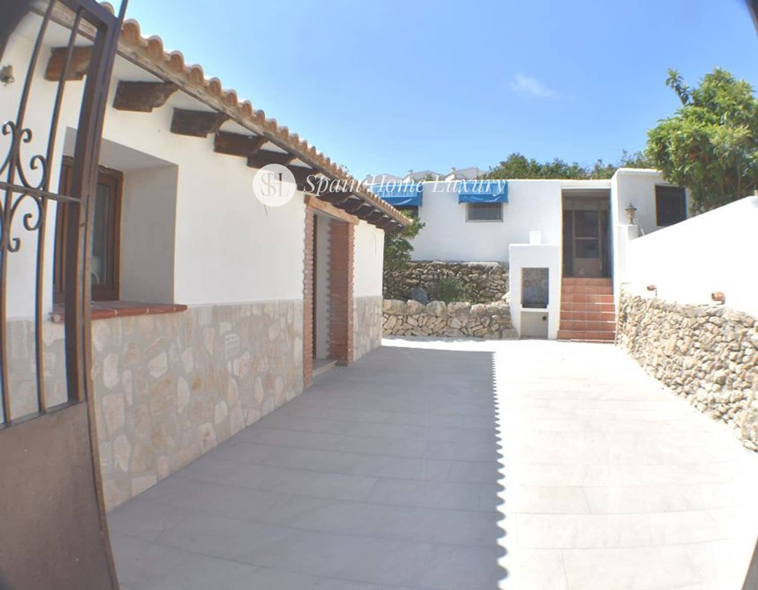 5 soveværelse Villa til salg i Moraira med garage - € 595.000 (Ref: 9075998)