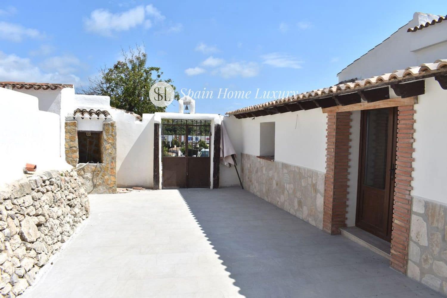5 soveværelse Villa til salg i Moraira med garage - € 595.000 (Ref: 9075998)