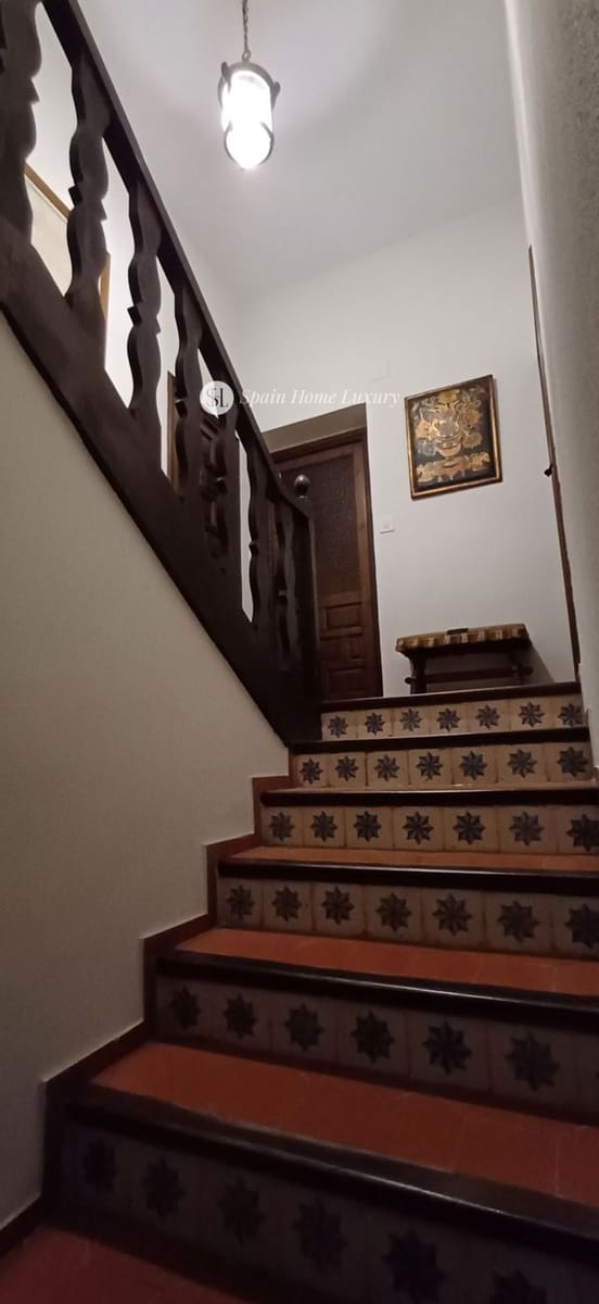 Chalet de 6 habitaciones en San Juan de Alicante / Sant Joan d'Alacant en venta con piscina garaje - 850.000 € (Ref: 9080740)