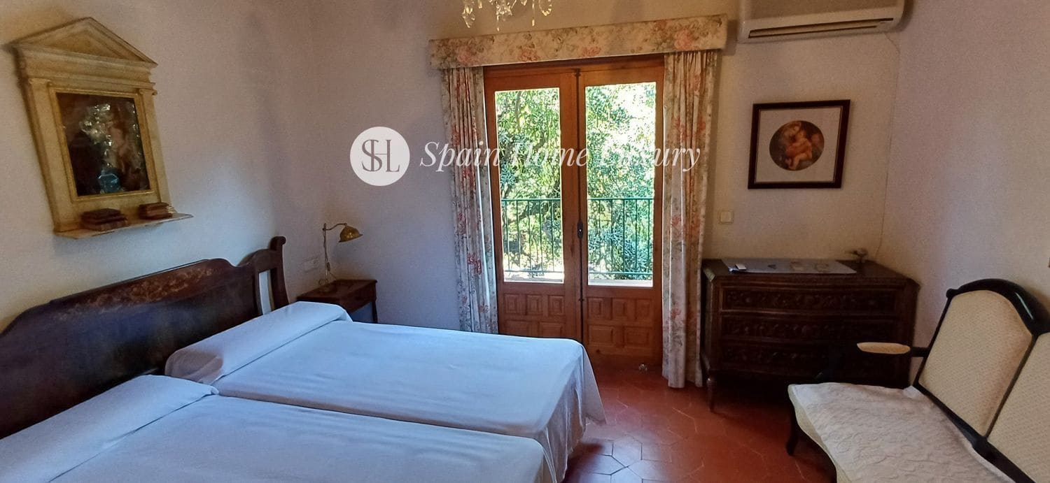 Chalet de 6 habitaciones en San Juan de Alicante / Sant Joan d'Alacant en venta con piscina garaje - 850.000 € (Ref: 9080740)